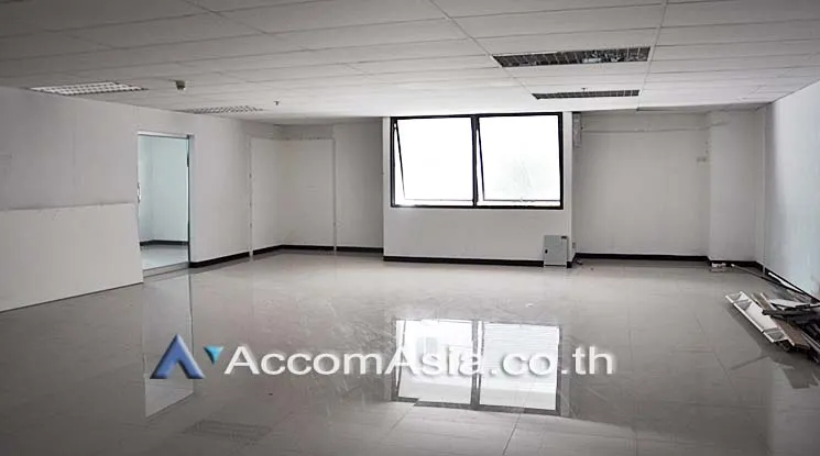 unitSplit-type Air |  Office space For Rent in Silom, Bangkok  near BTS Saint Louis - BTS Surasak (AA10476)